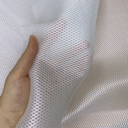 Сетка 3D трехслойная Air mesh 160 гр/м2, цвет Белый (на отрез)  в Армавире